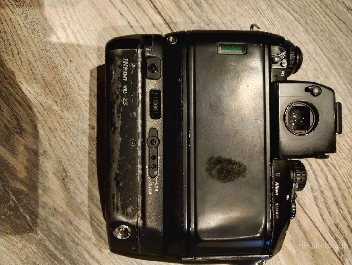 Nikon F4 E (MB-23) - nuotraukos Nr. 2