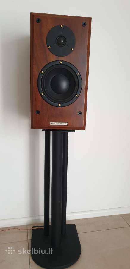 Ruark Broadsword (Dynaudio) kolonėlės