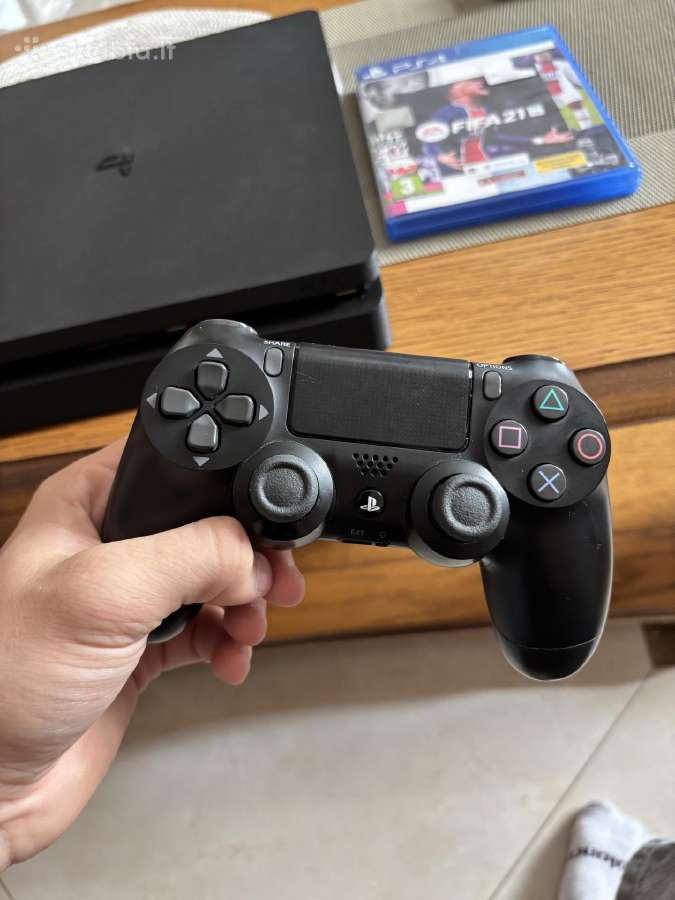 Playstation 4 slim 500gb su fifa 2021 kompaktu - nuotraukos Nr. 3