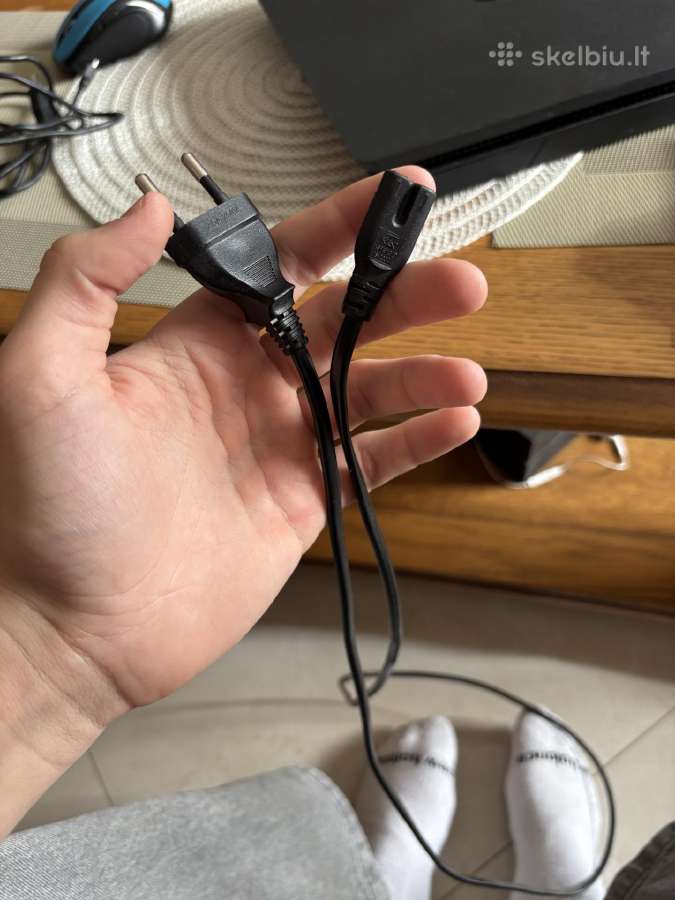 Playstation 4 slim 500gb su fifa 2021 kompaktu - nuotraukos Nr. 7