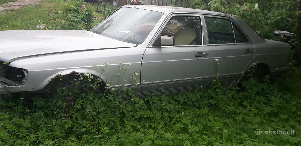Mercedes-benz E210 paduodamas visas arba dalimis