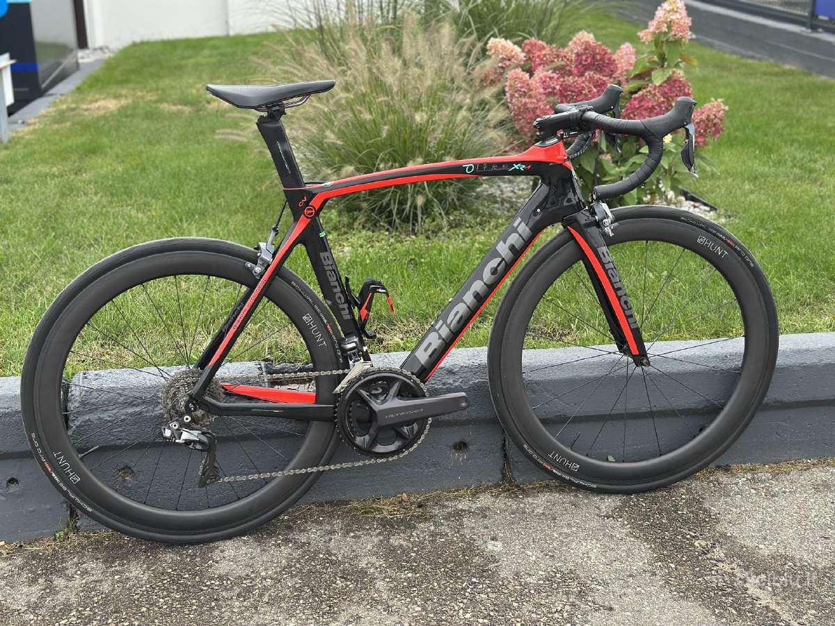 Bianchi Oltre Xr4 Di2 Carbon plento dviratis 55