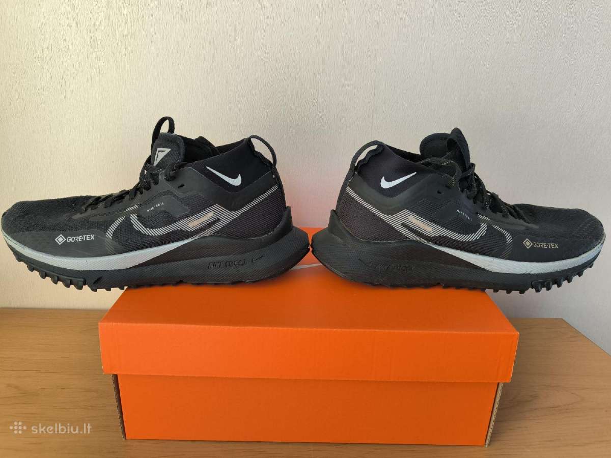 Nike Performance React Pegasus 4 Trail 37,5 dydis