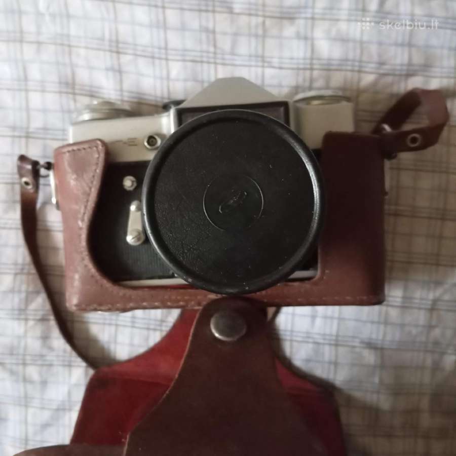 Zenit E su Helios 44