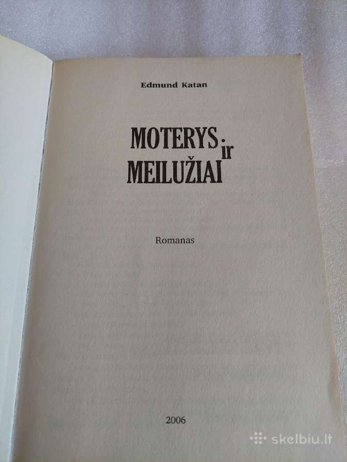 Moterys ir meilužiai - nuotraukos Nr. 2