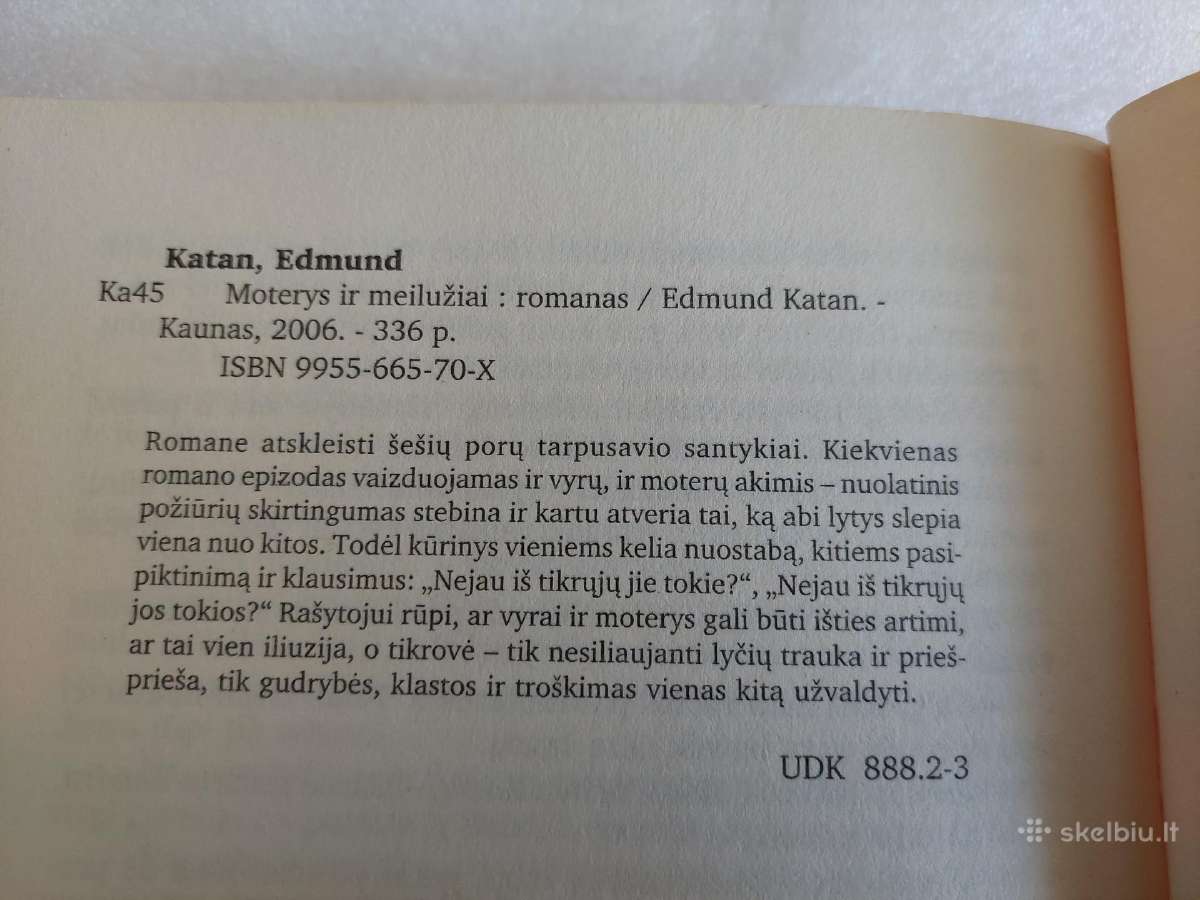 Moterys ir meilužiai - nuotraukos Nr. 3