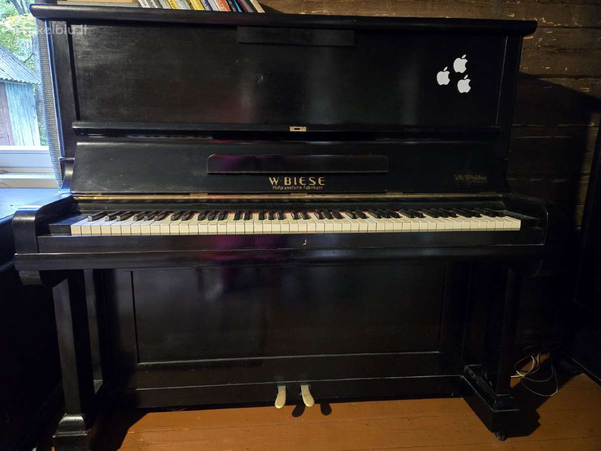 Tvarkingas vokiškas pianinas W. Biese - nuotraukos Nr. 3