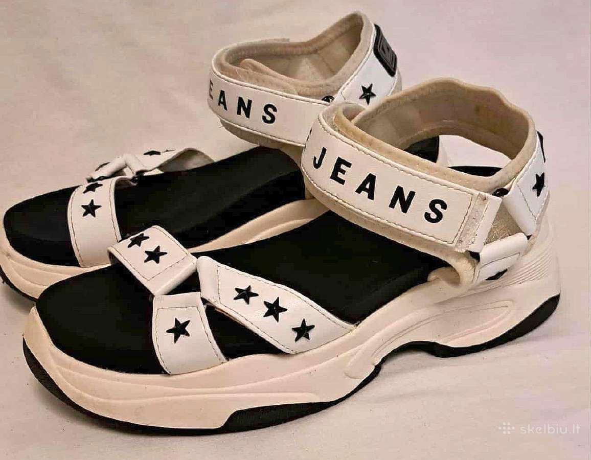 Pepe Jeans basutės 38d.