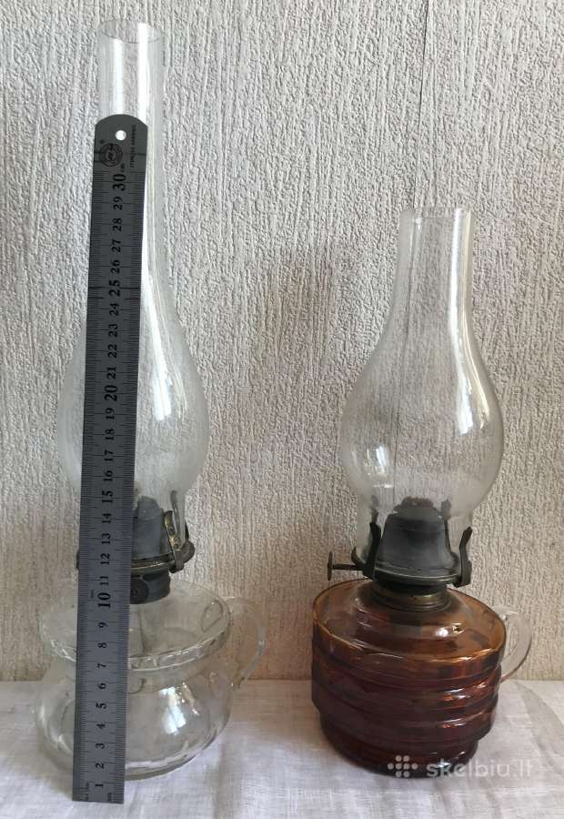 Antikvarinės žibalinės lempos