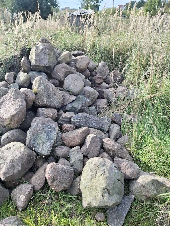Lauko akmenys - nuotraukos Nr. 2