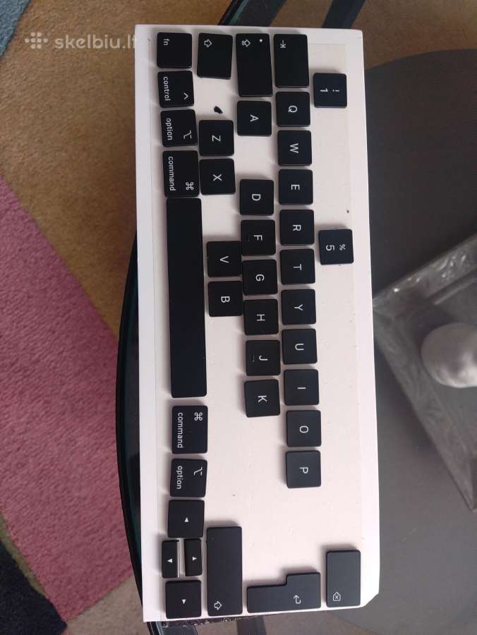 UK Layout MacBook Pro A1990 butterfly mygtukus