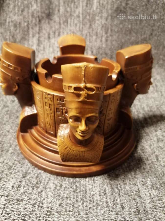 Peleninė Egipit, Nefertiti