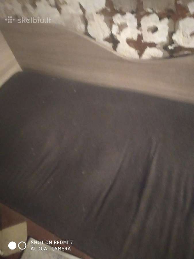 Parduodu sofa apačioje patalynės deze