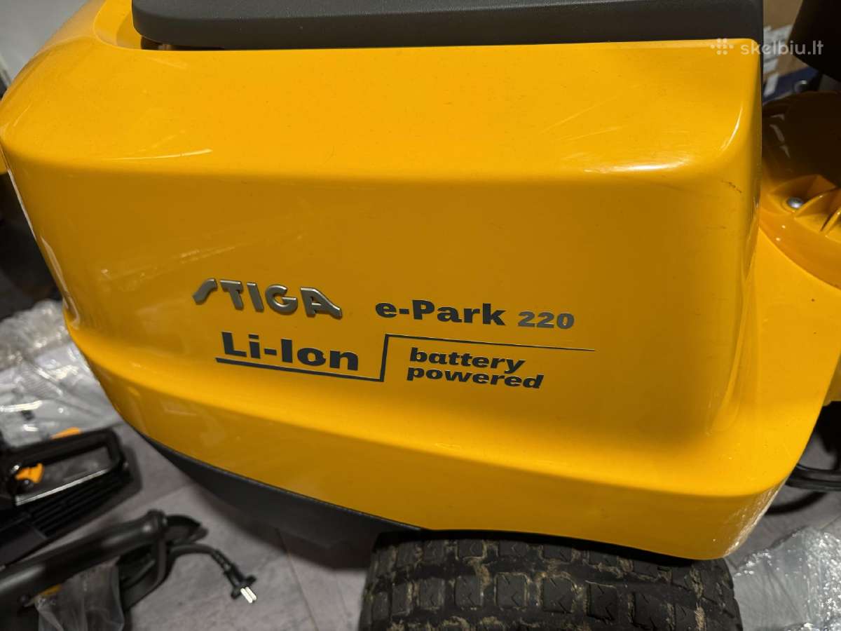 Akumuliatorinis traktoriukas Stiga E-park 220 - nuotraukos Nr. 2