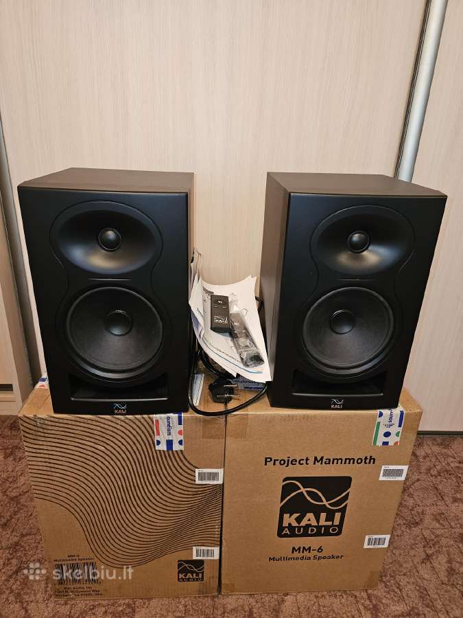 Kali Audio MM6 krenta kaina