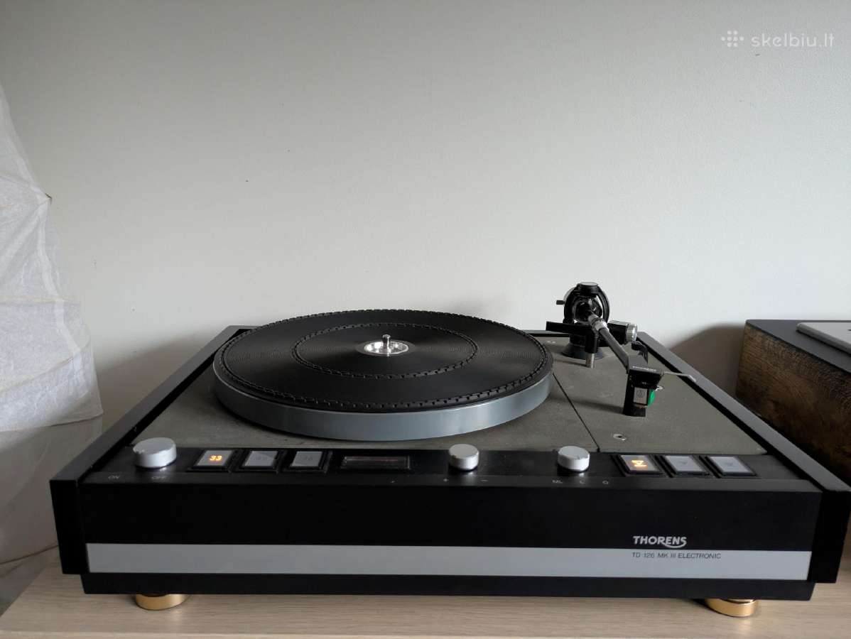 Patefonas Thorens Td 126 mk3