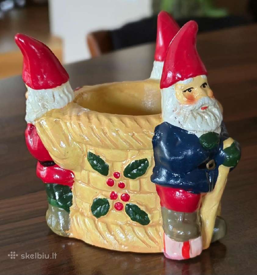 Vintažinė žvakidė