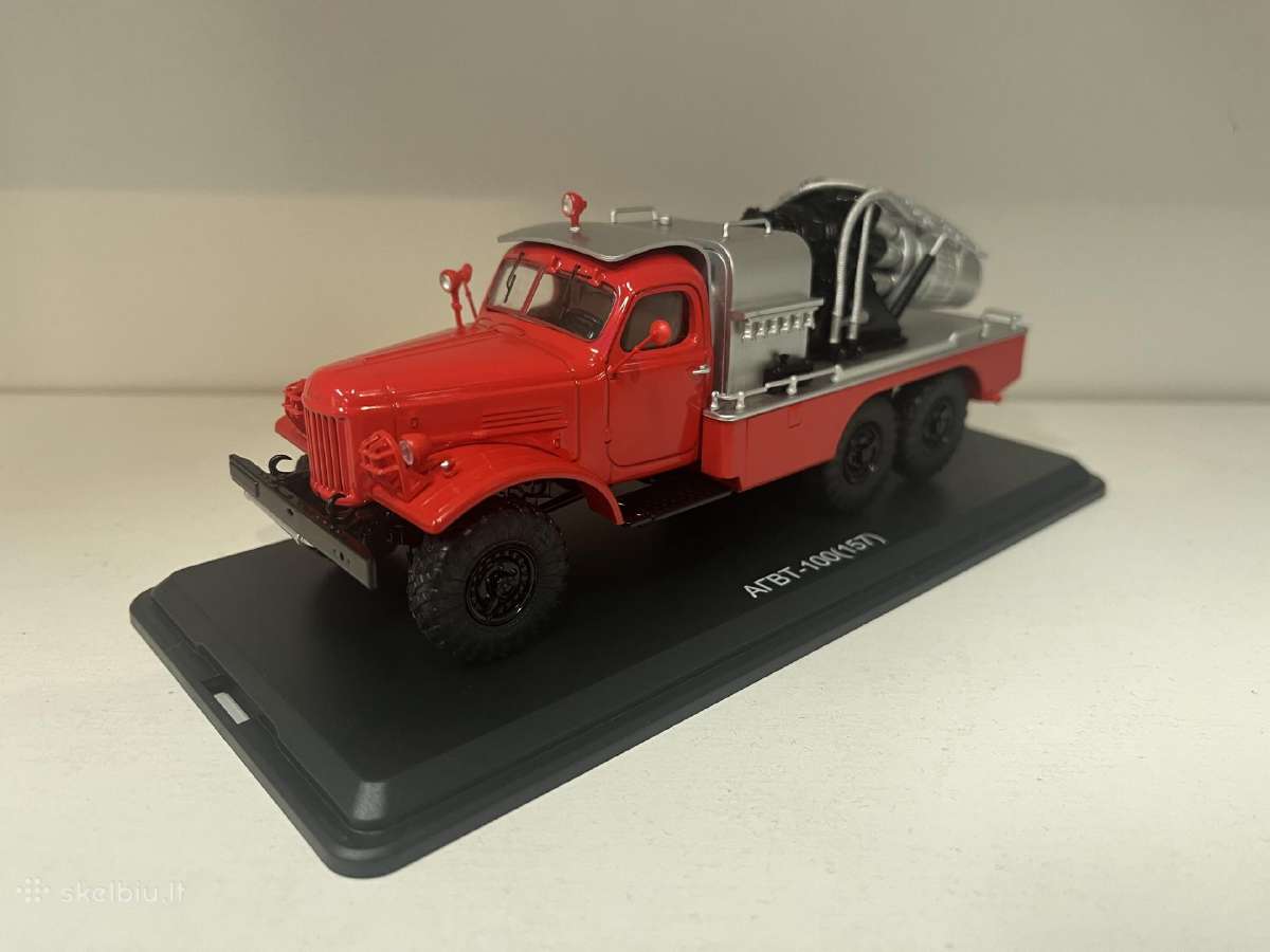 Kolekciniai modeliukai-zil 157 gaisrine