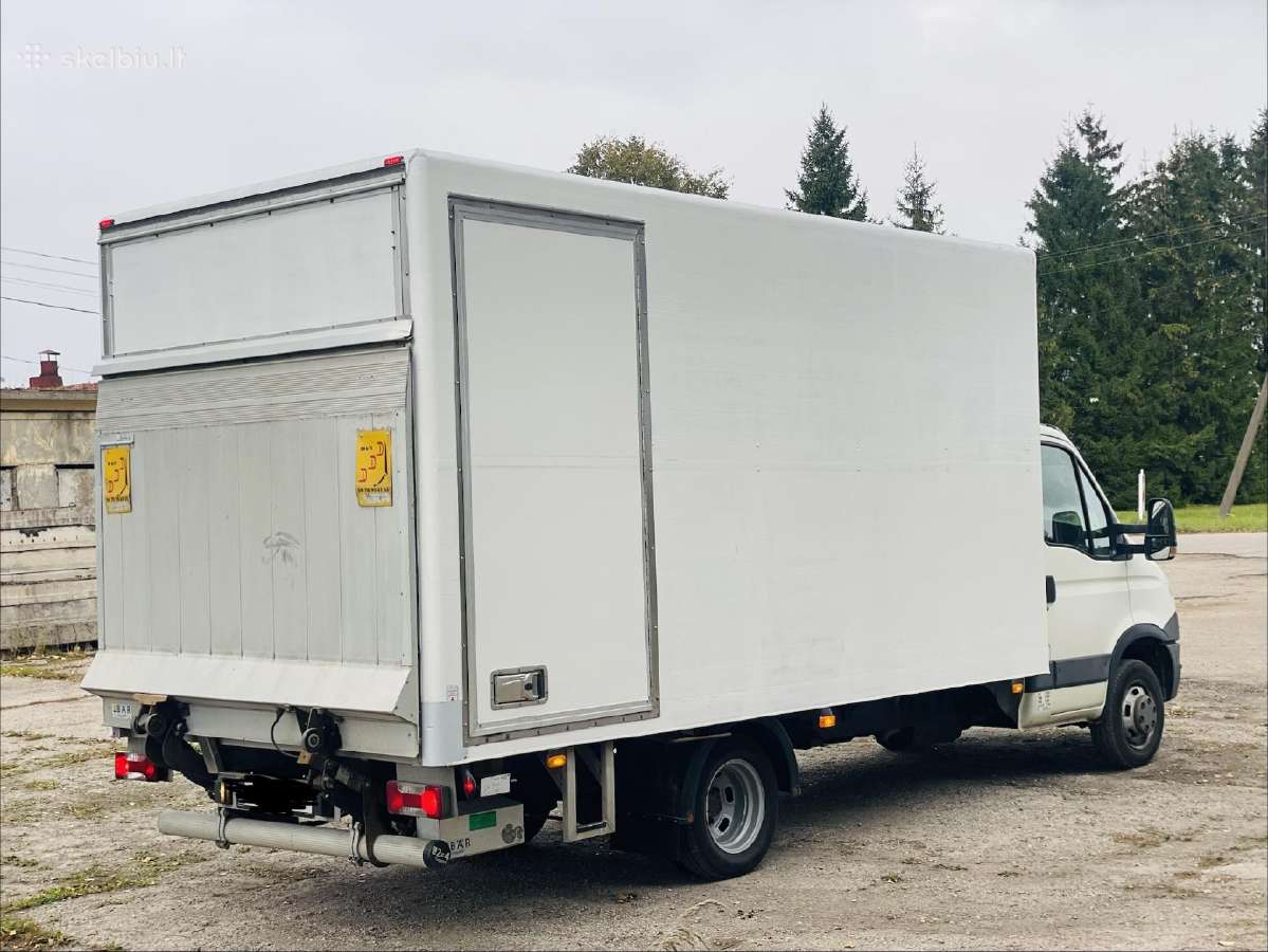 Mikroautobusu nuoma Kaune Transportavimo paslaugos