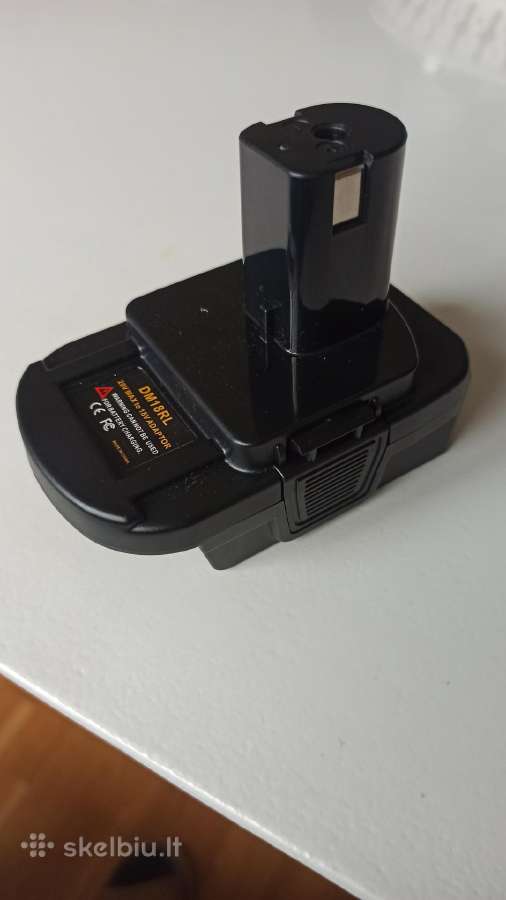 Adapteris