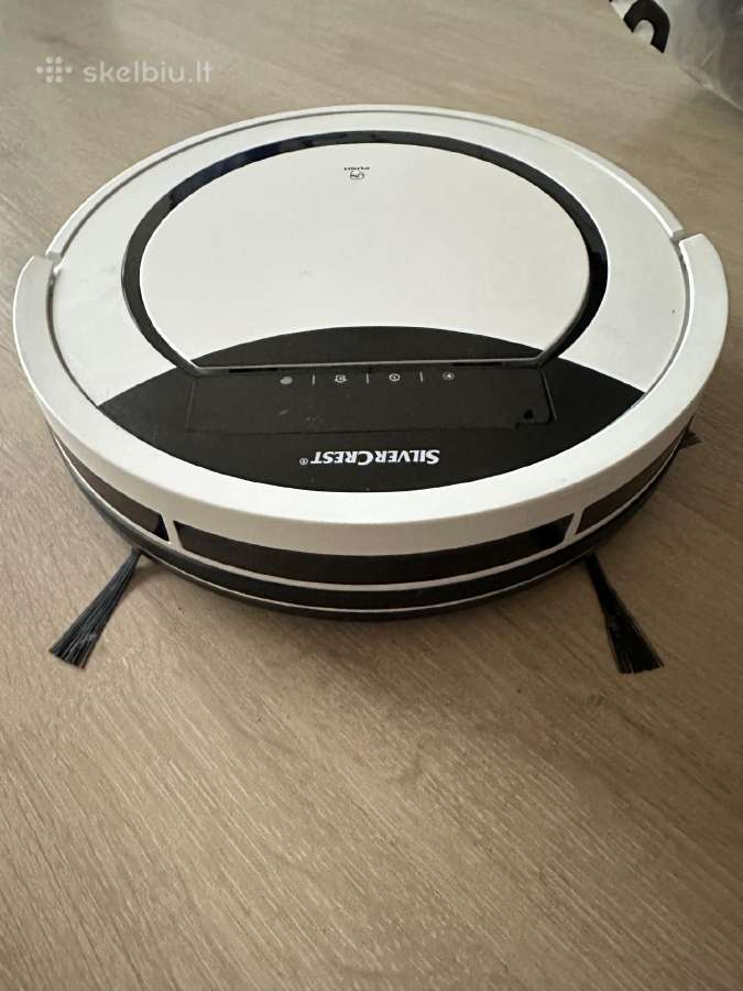 Beveik nenaudotas robotas siurblys