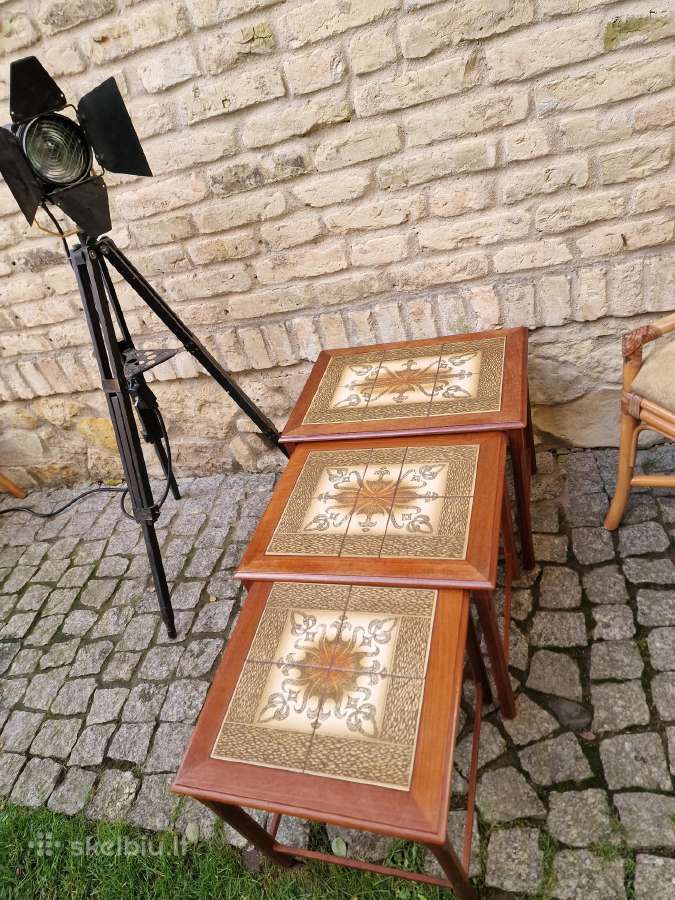 Vintažiniai mid century tikmedžio staliukai - nuotraukos Nr. 7