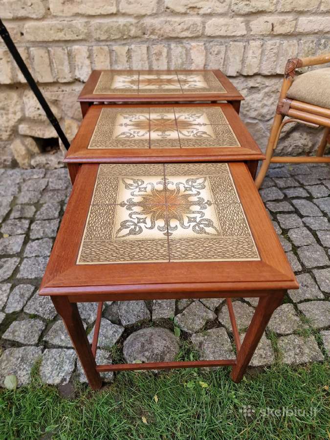Vintažiniai mid century tikmedžio staliukai - nuotraukos Nr. 11