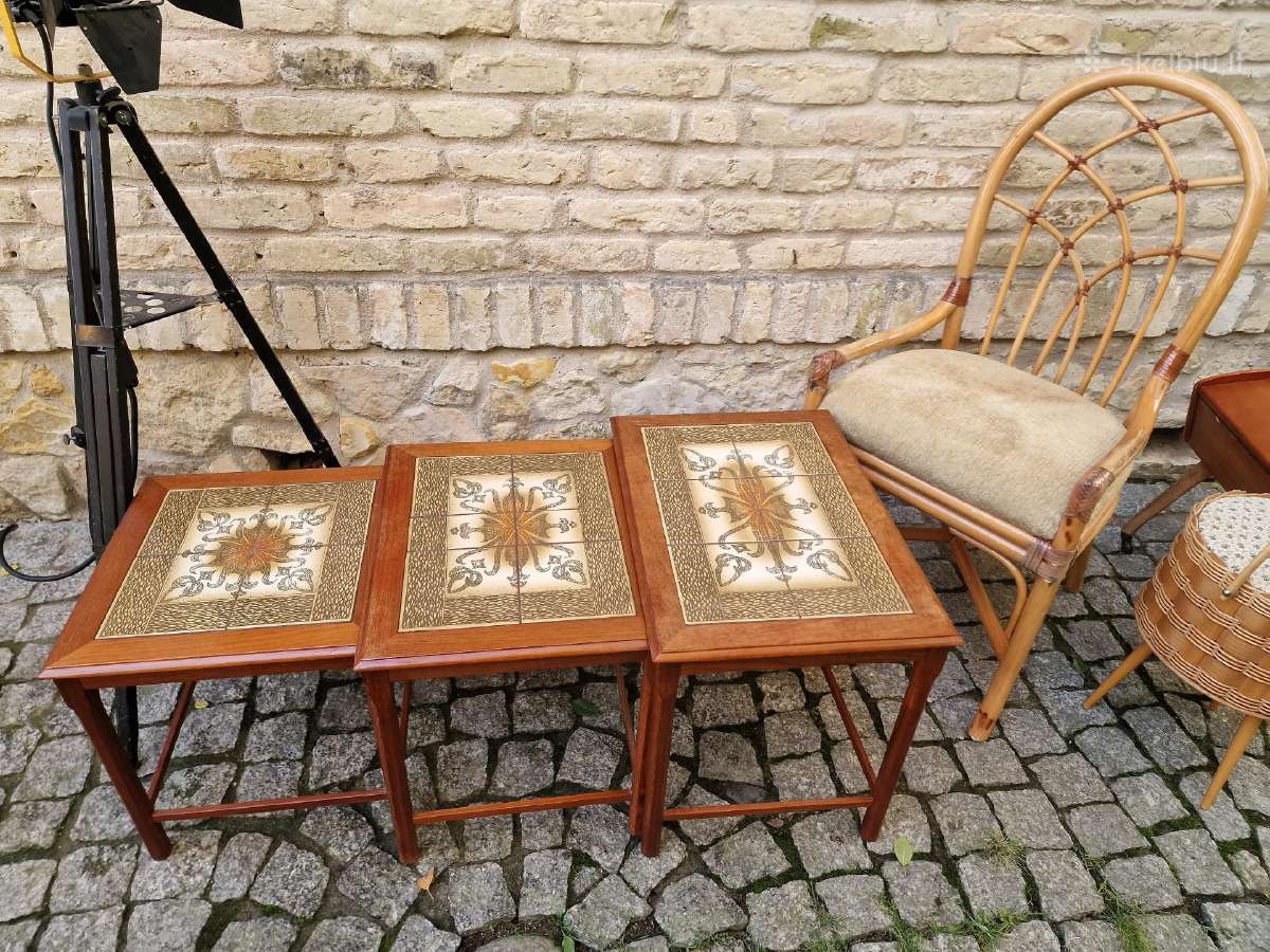 Vintažiniai mid century tikmedžio staliukai - nuotraukos Nr. 15