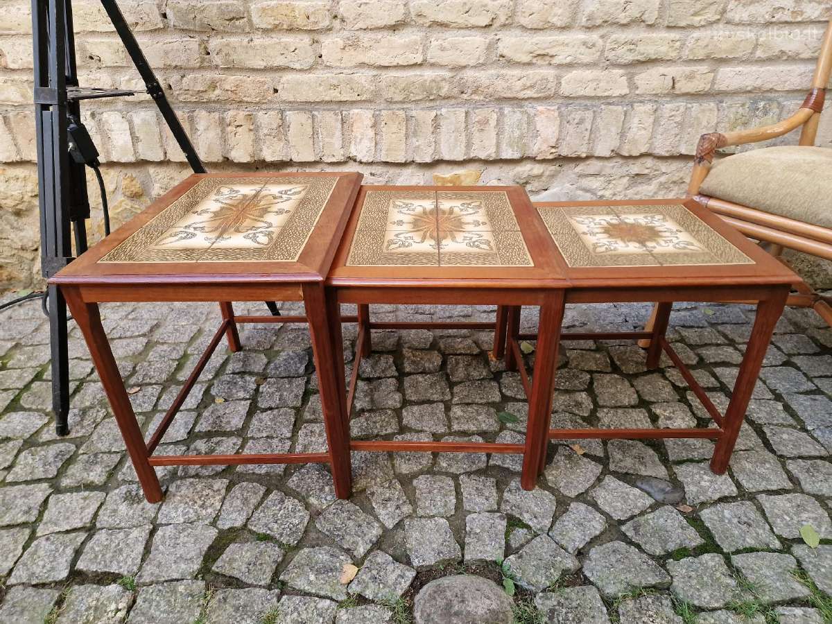 Vintažiniai mid century tikmedžio staliukai - nuotraukos Nr. 17