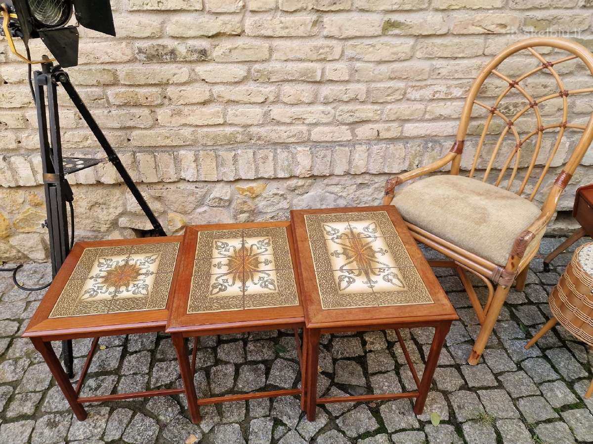 Vintažiniai mid century tikmedžio staliukai - nuotraukos Nr. 20