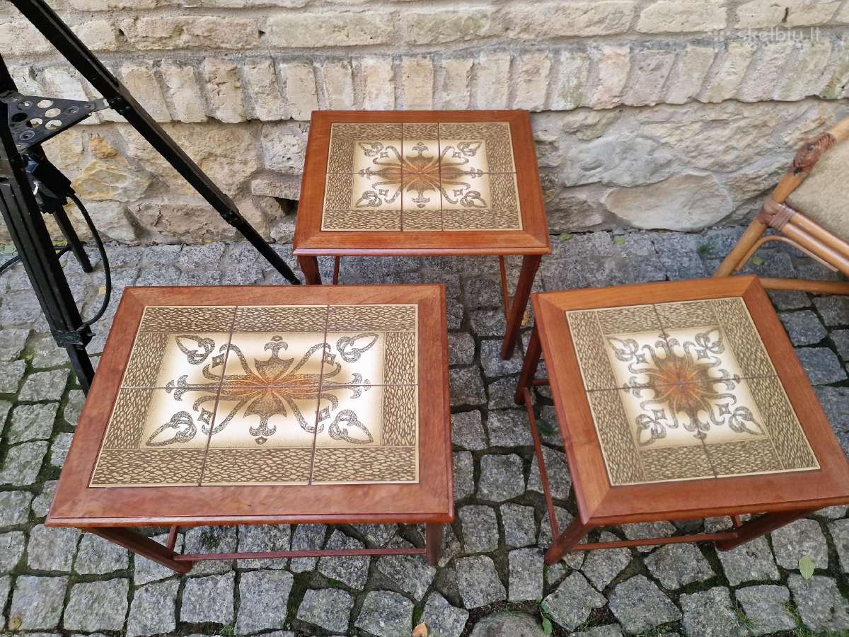 Vintažiniai mid century tikmedžio staliukai - nuotraukos Nr. 21