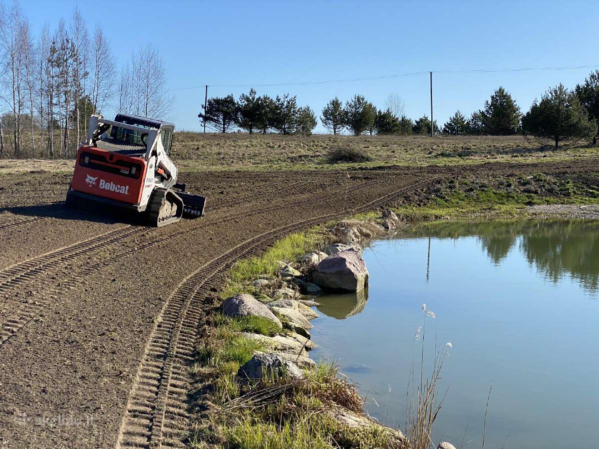 Bobcat vikšrinio T650, T590 nuoma su operatoriumi - nuotraukos Nr. 3