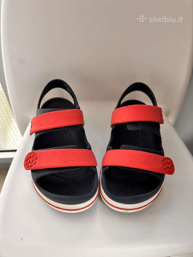 Crocs basutes J1