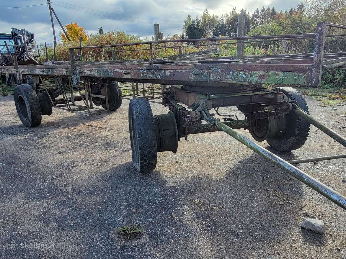 Kamaz priekaba dalimis