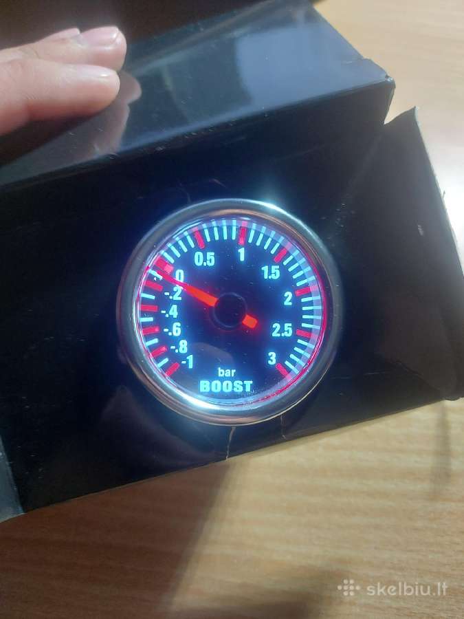 Boost gauge, turbinos matuoklis