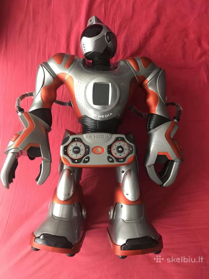 RS Media robotas
