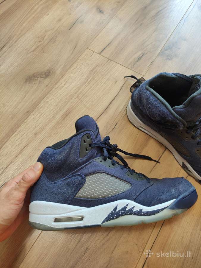 Air Jordan 5 Retro Se