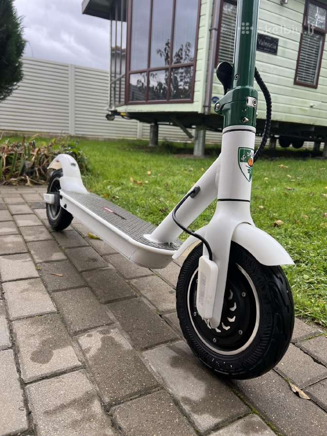 Žalgirio elektrinis paspirtukas Beaster Scooter