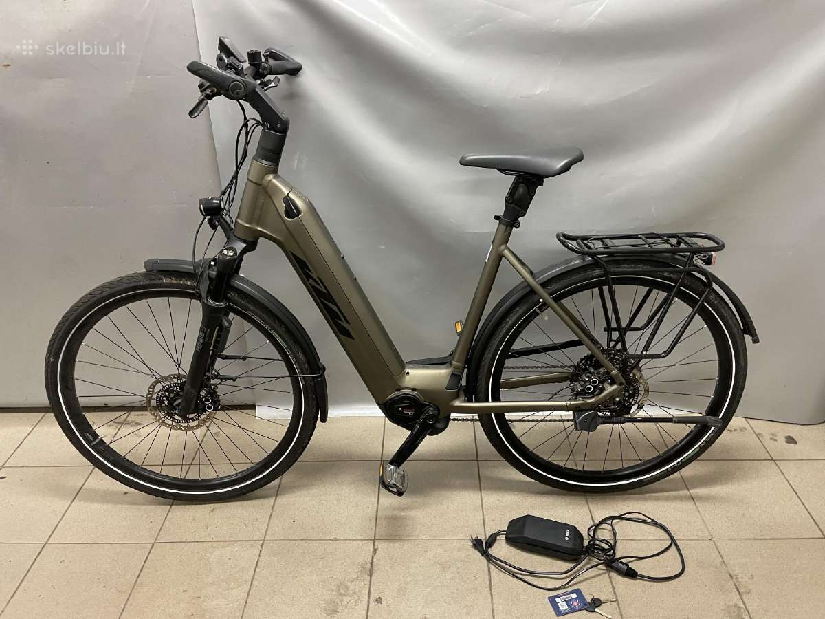 KTM macina style 720abs