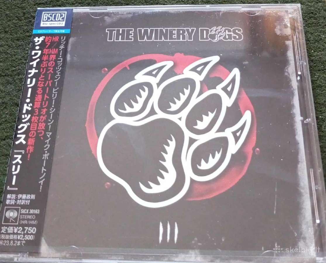 The Winery Dogs - III