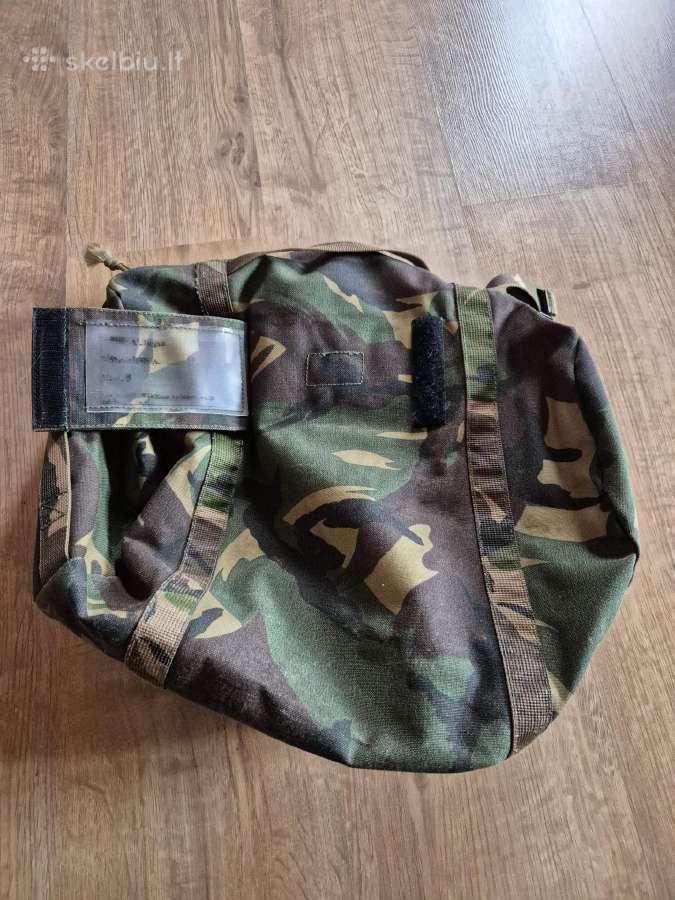 Dujokaukės dėklas