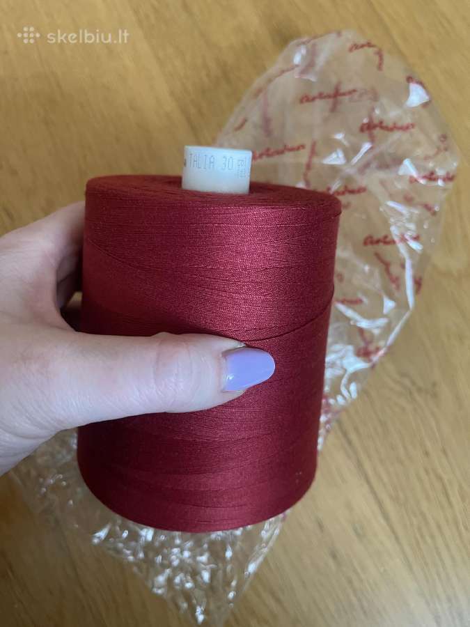 Talia 30 siūlai bordo spalvos - 0815