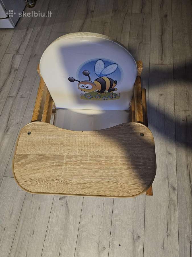 Medinė maitinimo kėdutė