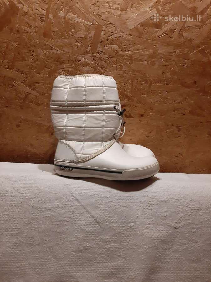 Parduodu crocs batus