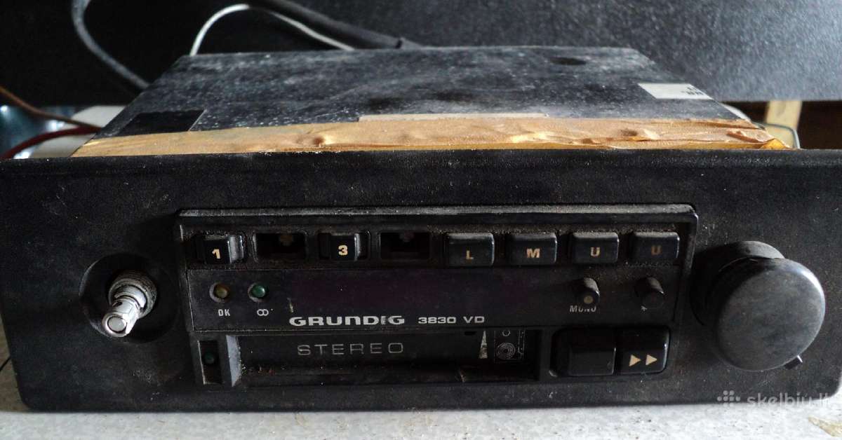 Kasetinis grotuvas Grunding 3830 Vd