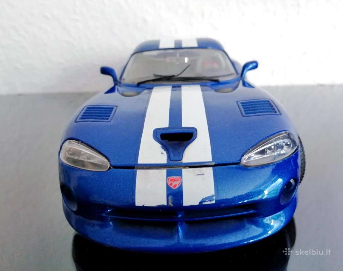 Modeliukas dodge viper gts 1:18 bburago burago - nuotraukos Nr. 2