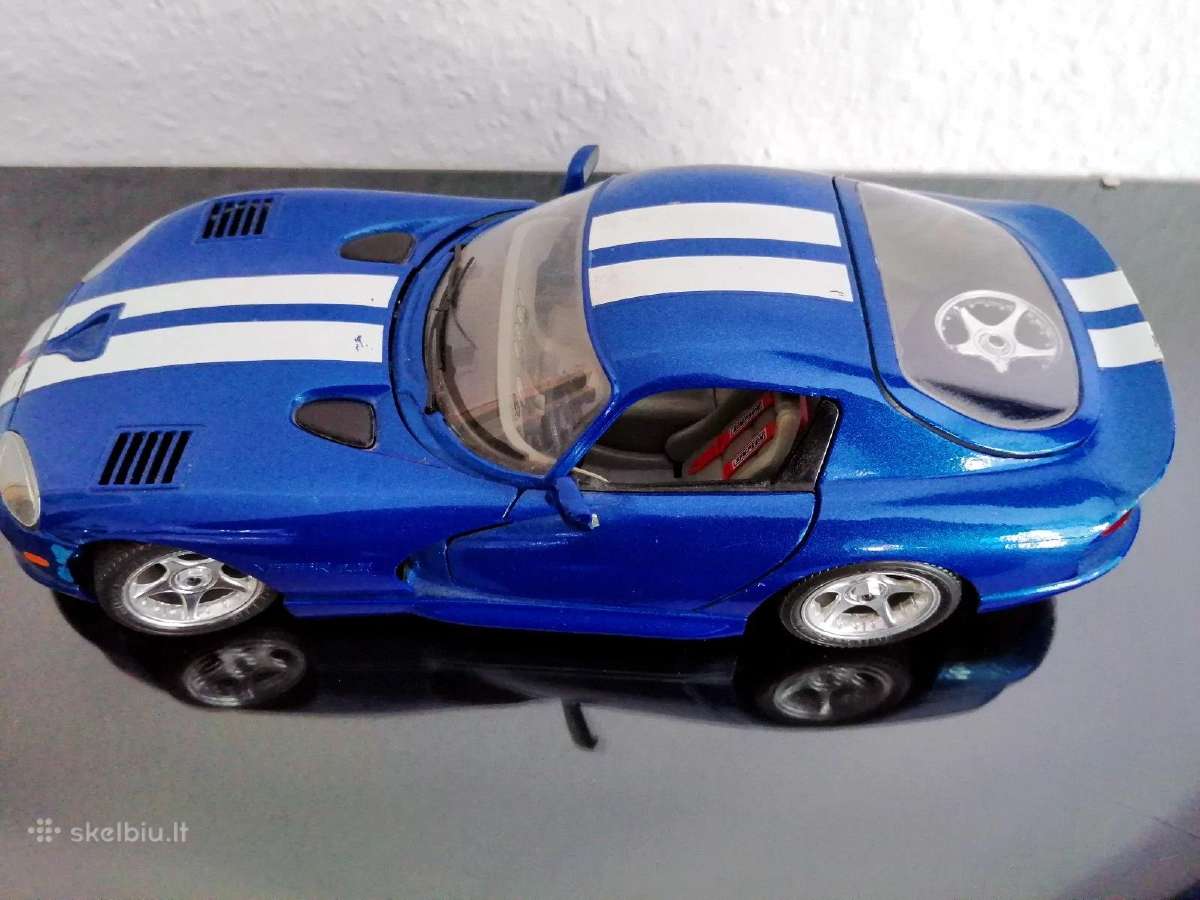 Modeliukas dodge viper gts 1:18 bburago burago - nuotraukos Nr. 3