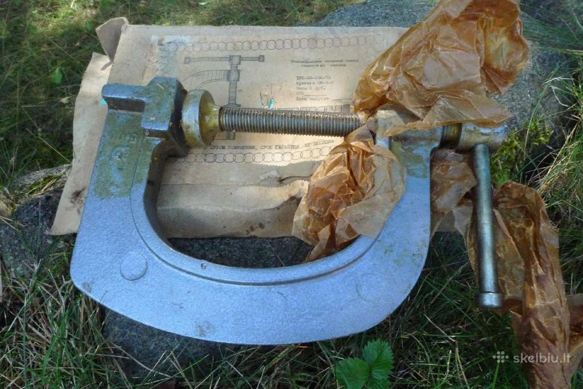 Naujas Spaustukas irankis medžiui ar kt.