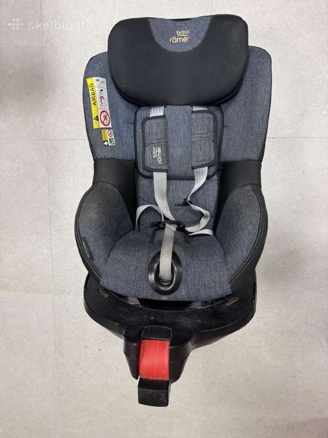 Auto kėdutė