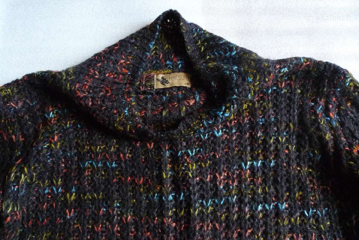 Suknele megzta,originali,tiesaus silueto,puiki